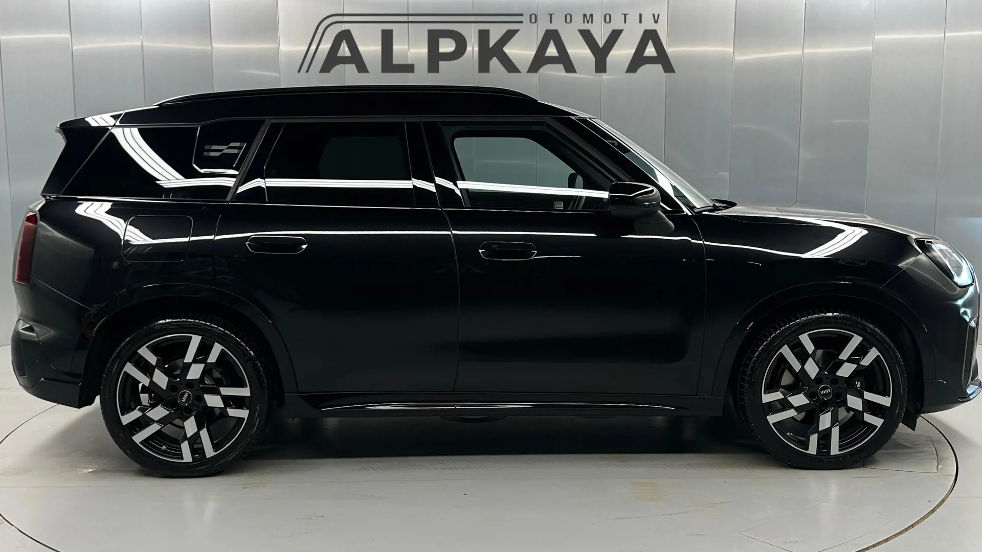 Mini COUNTRYMAN 1.5 JOHN COOPER WORKS