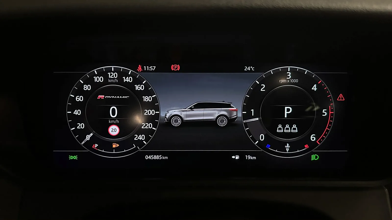 Rover VELAR 2.0 TD4 R-DYNAMIC S 