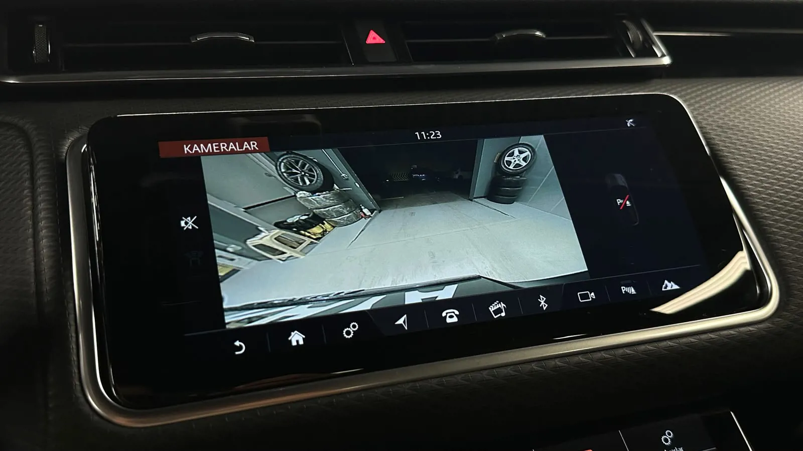 Rover VELAR 2.0 TD4 R-DYNAMIC S 