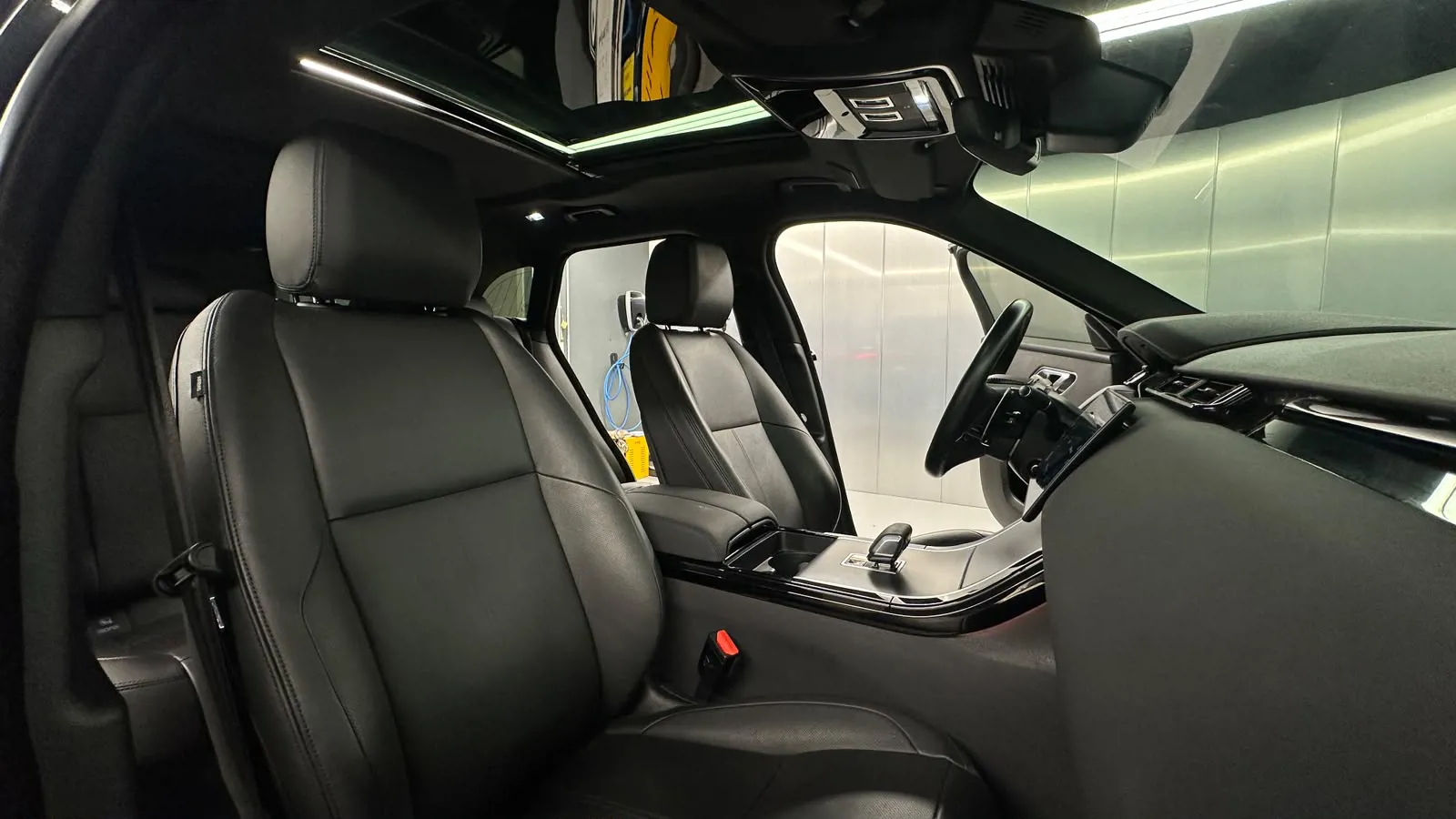 Rover VELAR 2.0 D204 DYNAMIC SE