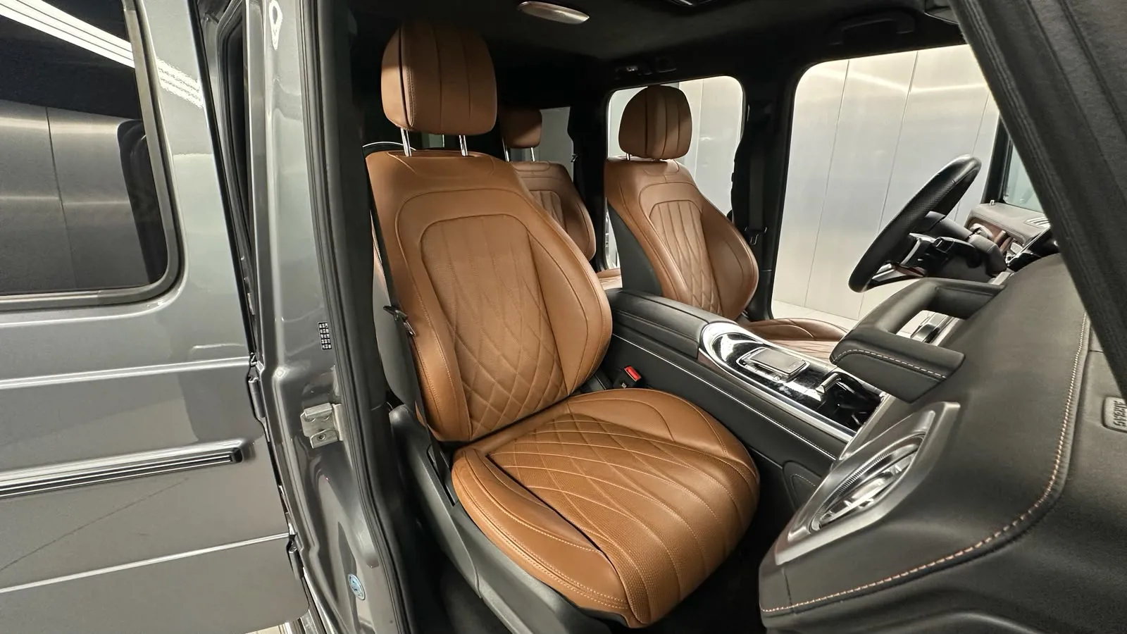 Mercedes-Benz G450 AMG