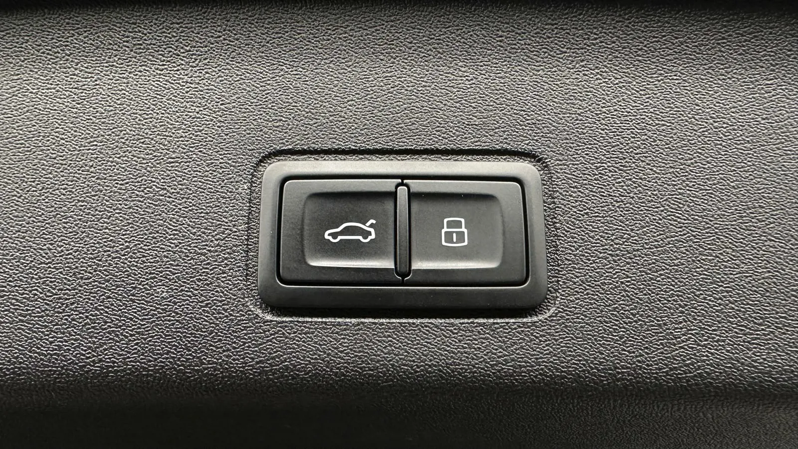 Audi Q3 1.5 TFSI S LINE