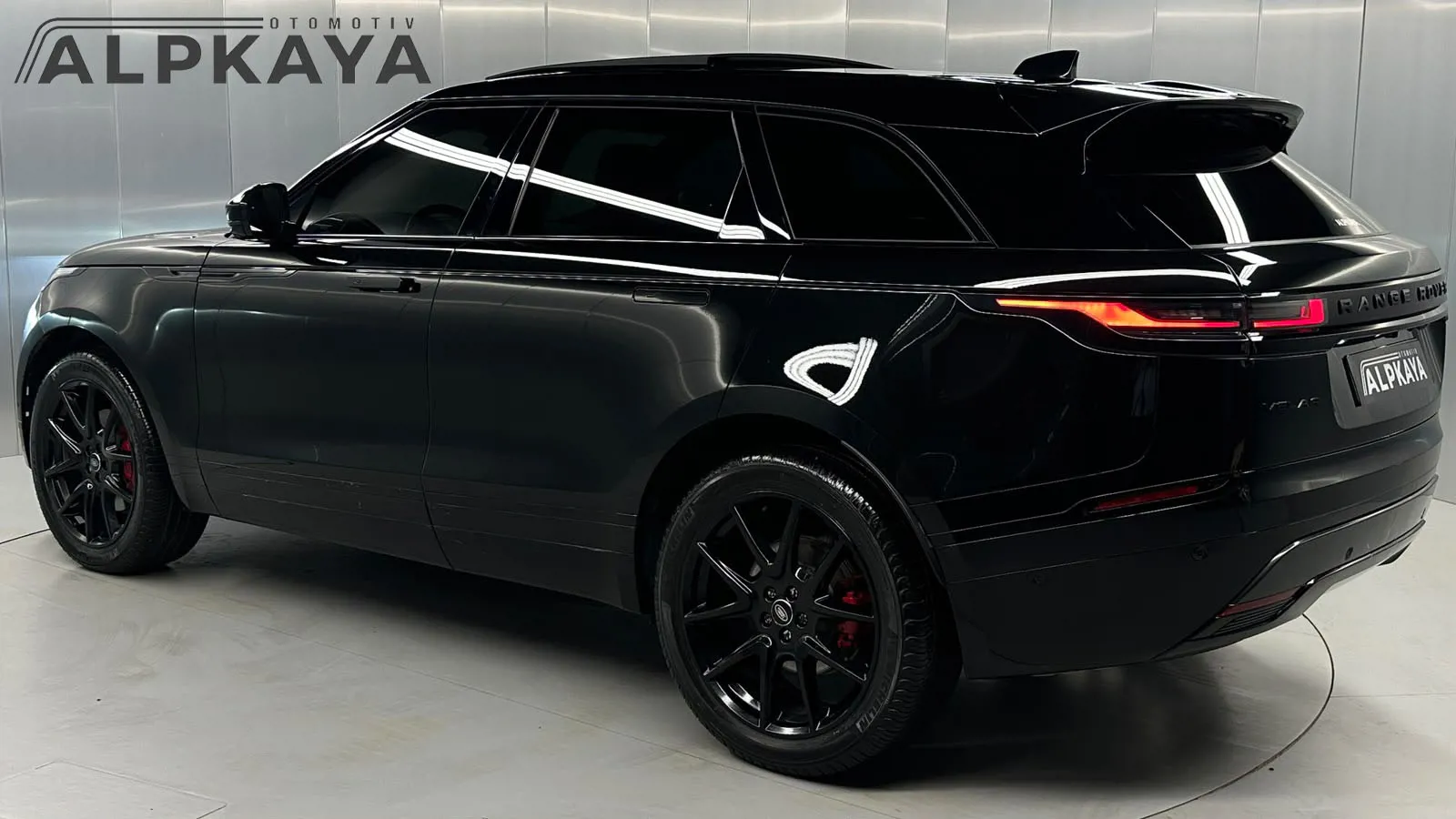 Rover VELAR 2.0 D204 DYNAMIC SE