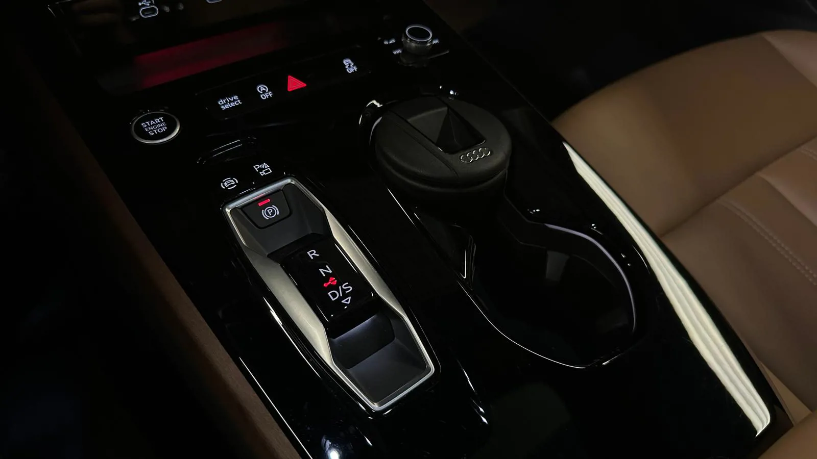 Audi A5 SEDAN TFSI QUATTRO ADVANCED