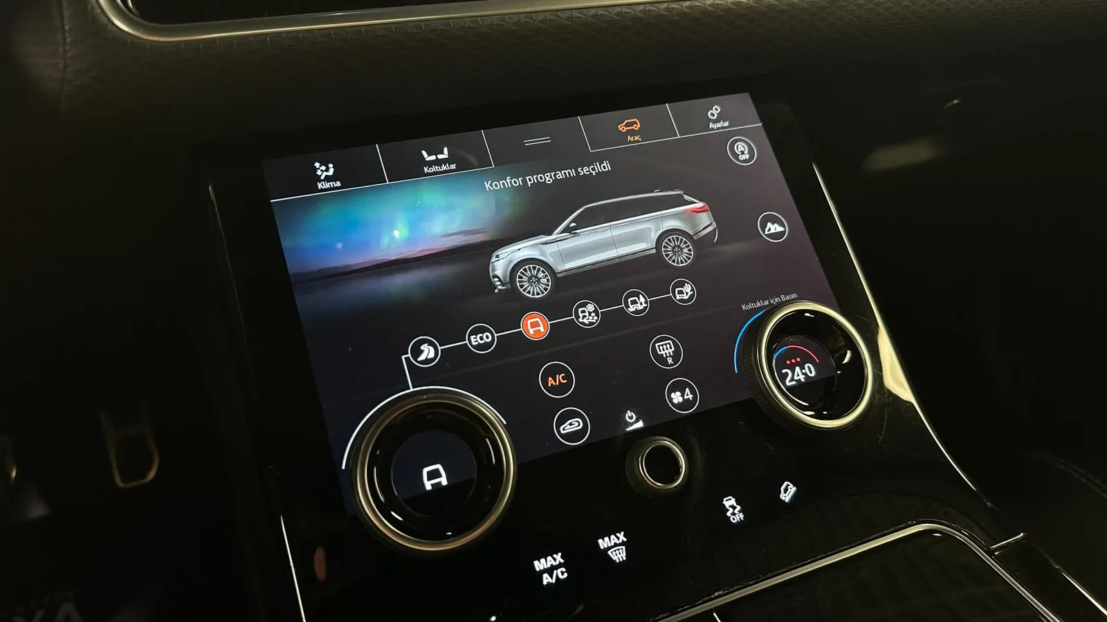 Rover VELAR 2.0 TD4 R-DYNAMIC S 